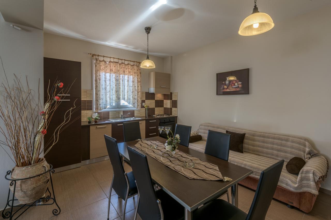 Villa Apollon II Sfáka 外观 照片